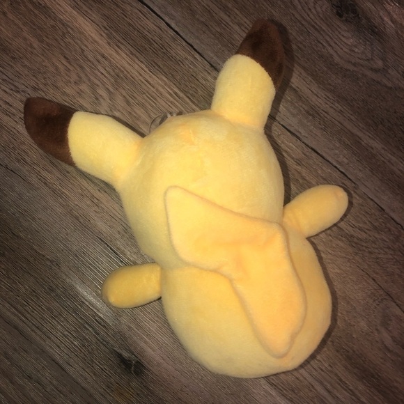 PIKACHU Plush Window Cling Stuffie Plushie 8” No Tags - Picture 2 of 3